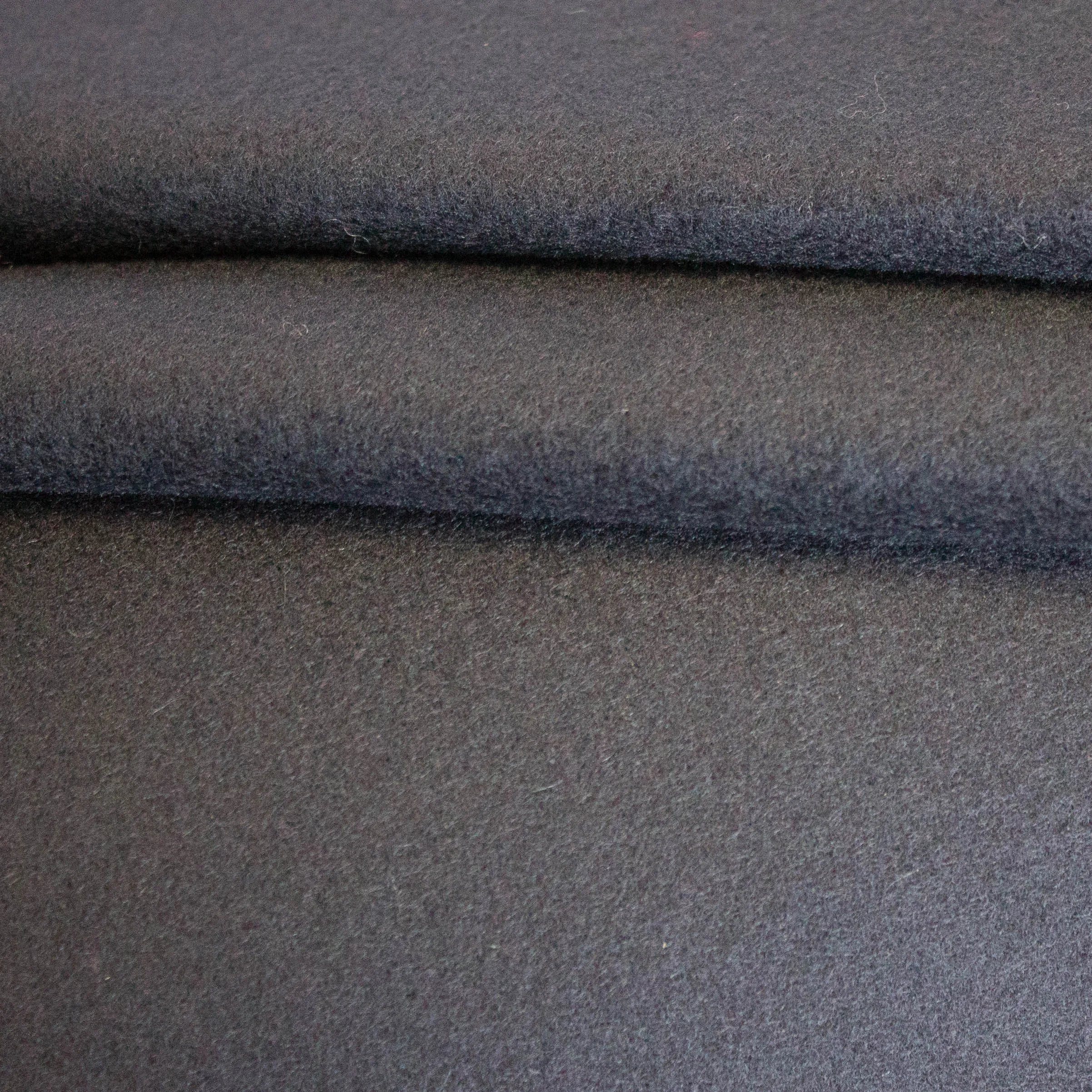 Wol cashmere mantelstof in donkerblauw  - Lorré